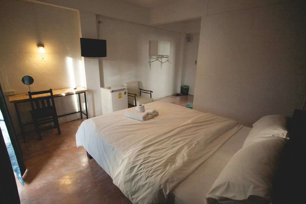 Isleep Guesthouse شيانغ ماي المظهر الخارجي الصورة