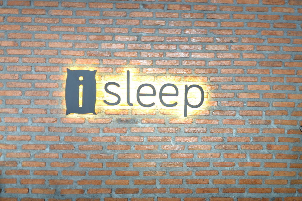 Isleep Guesthouse شيانغ ماي المظهر الخارجي الصورة